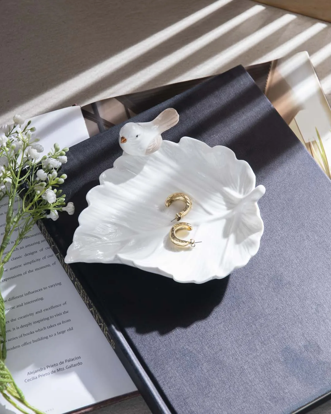 Bird on Leaf Ring Dish - White