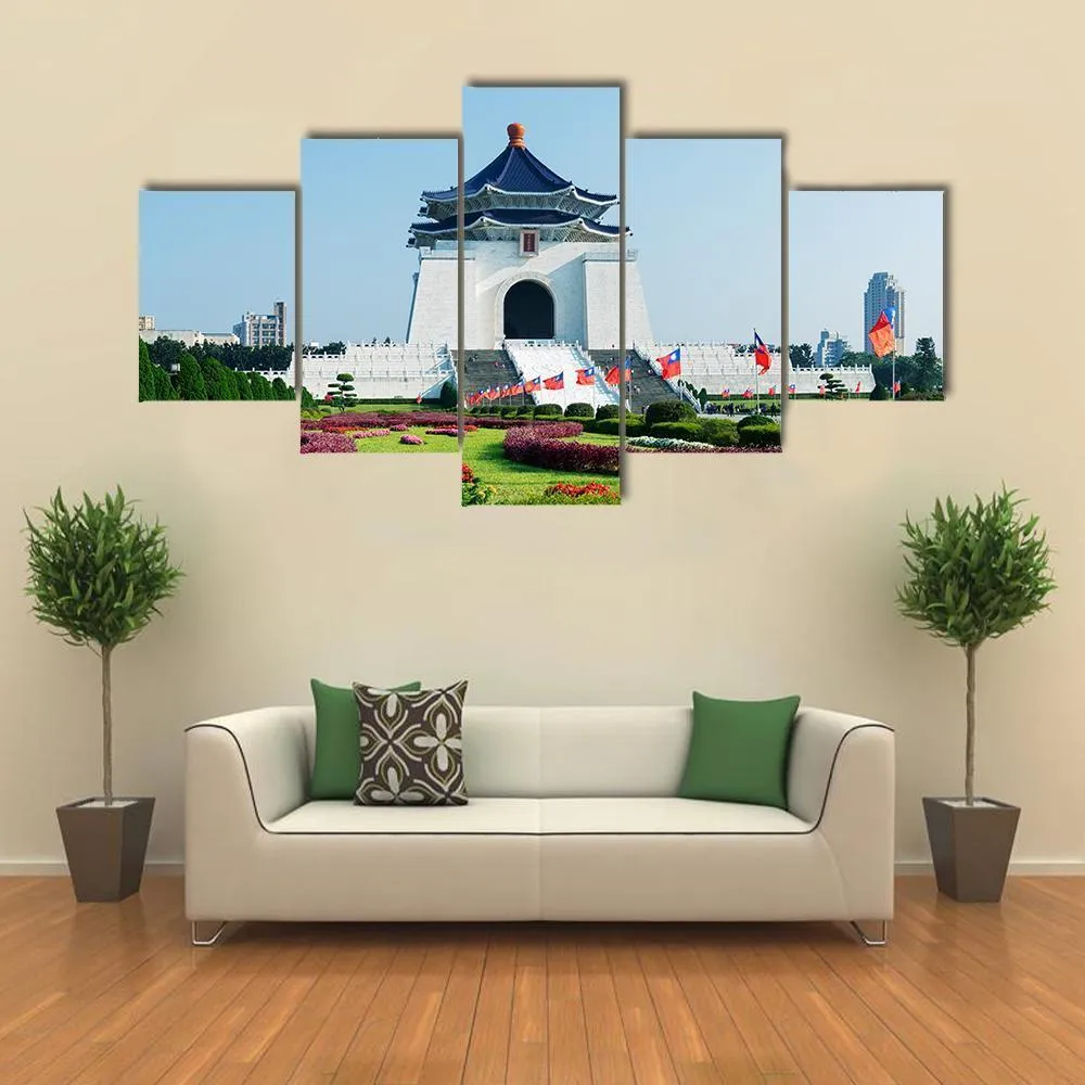 Chiang Kai-Shek Memorial Hall Canvas Wall Art