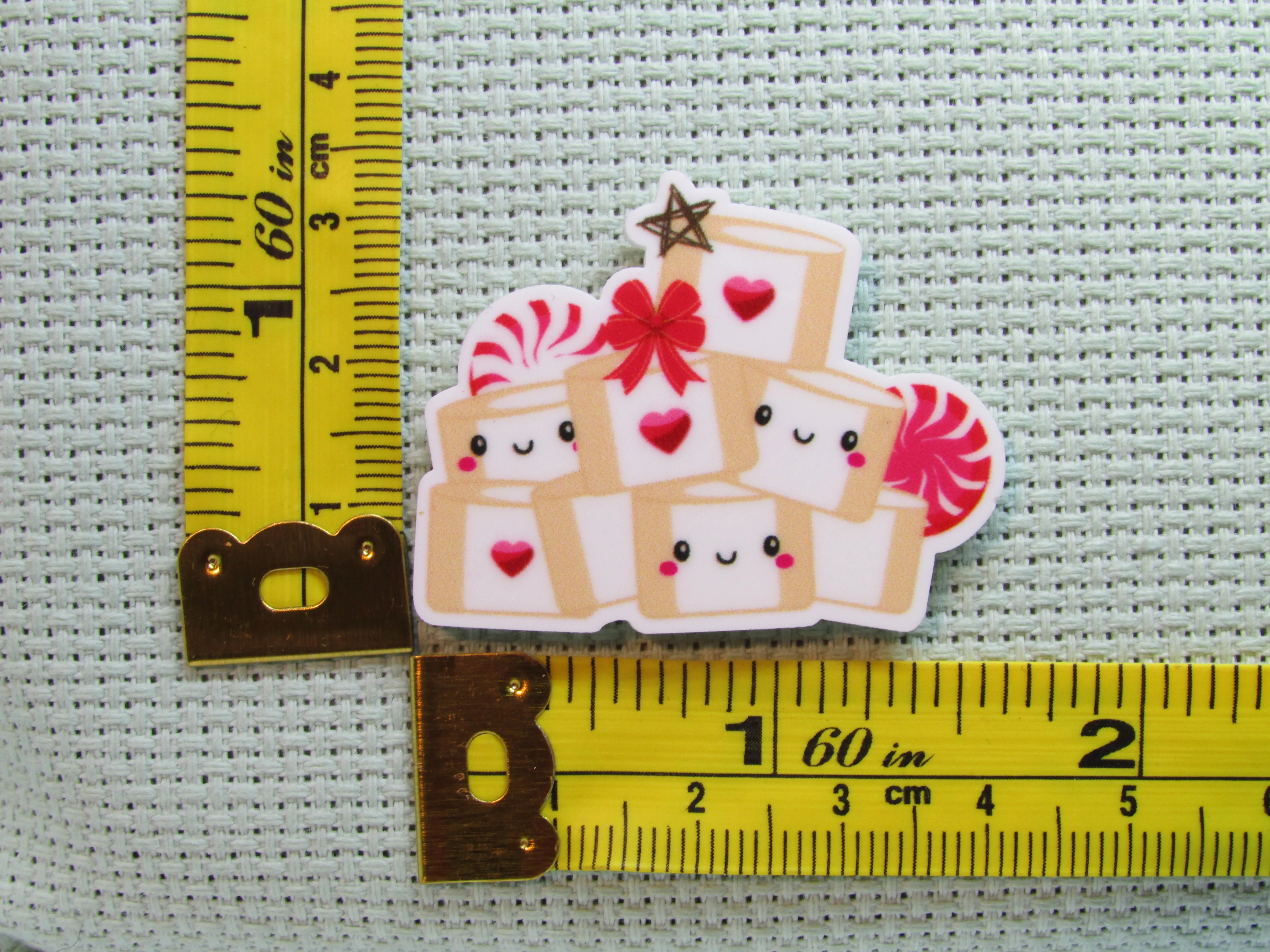 Christmas Cheer Marshmallow Friends Needle Minder, Cover Minder, Magnet