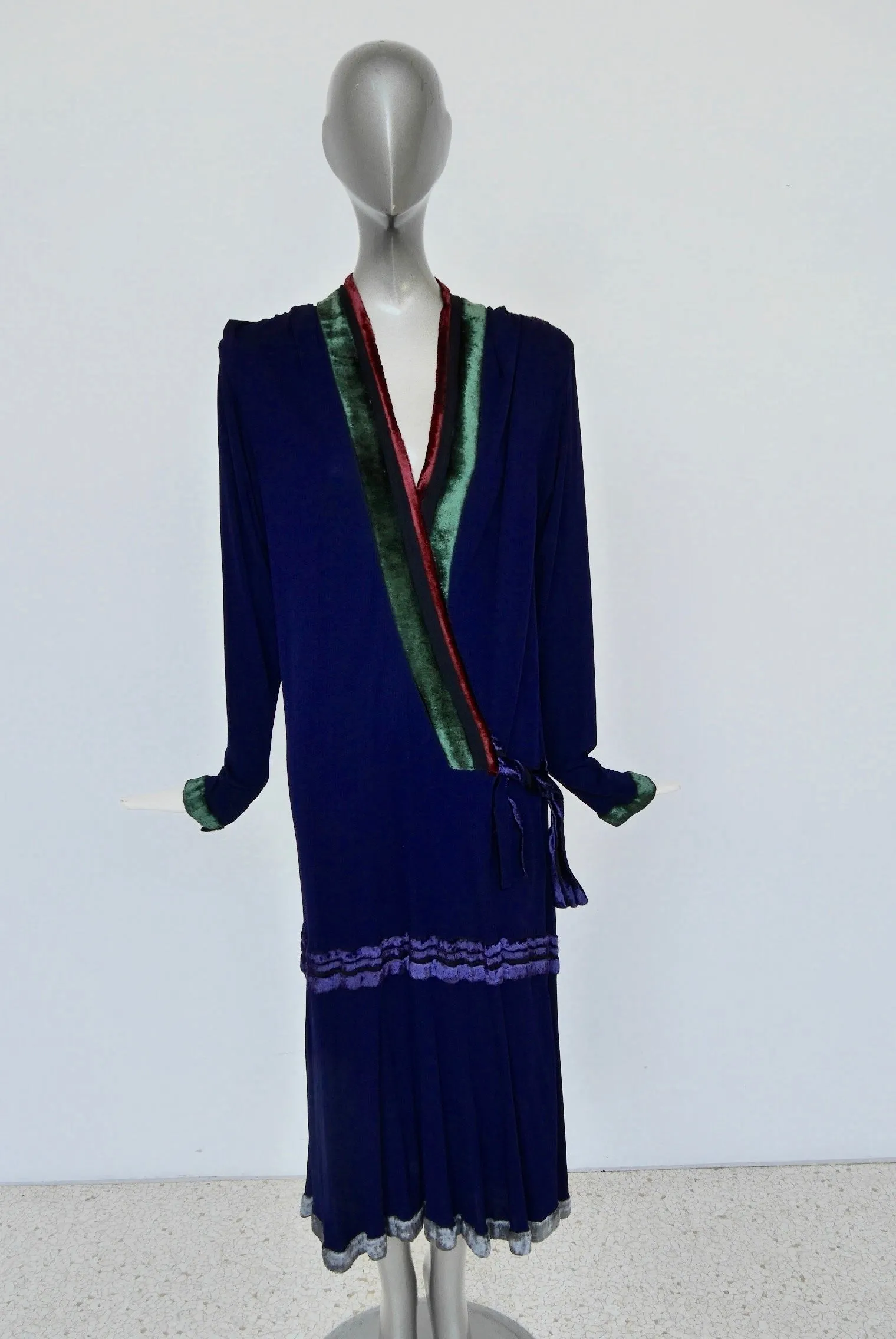 Janice Wainwright silcrepe flapper style dress 1970s