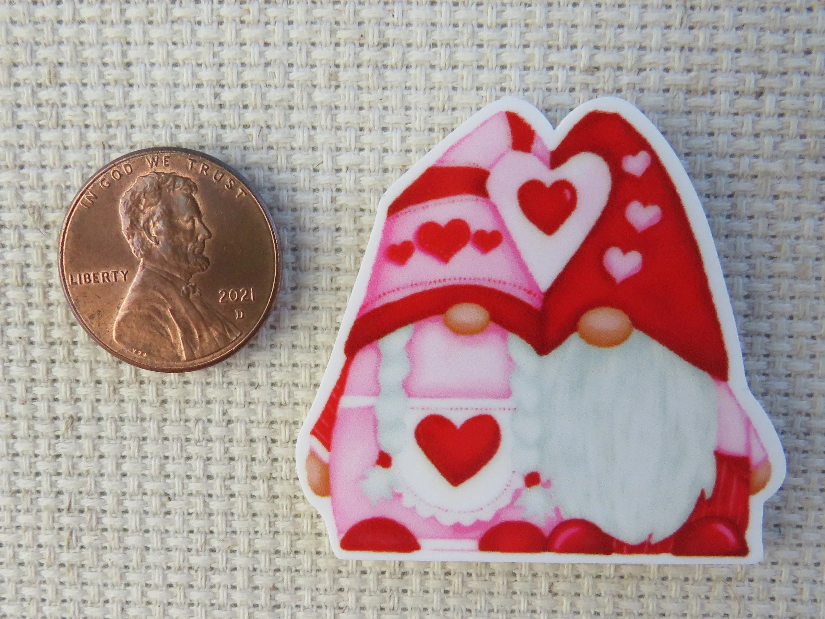 Mr. and Mrs. Valentine Gnome Needle Minder, Cover Minder, Magnet LAST ONE!