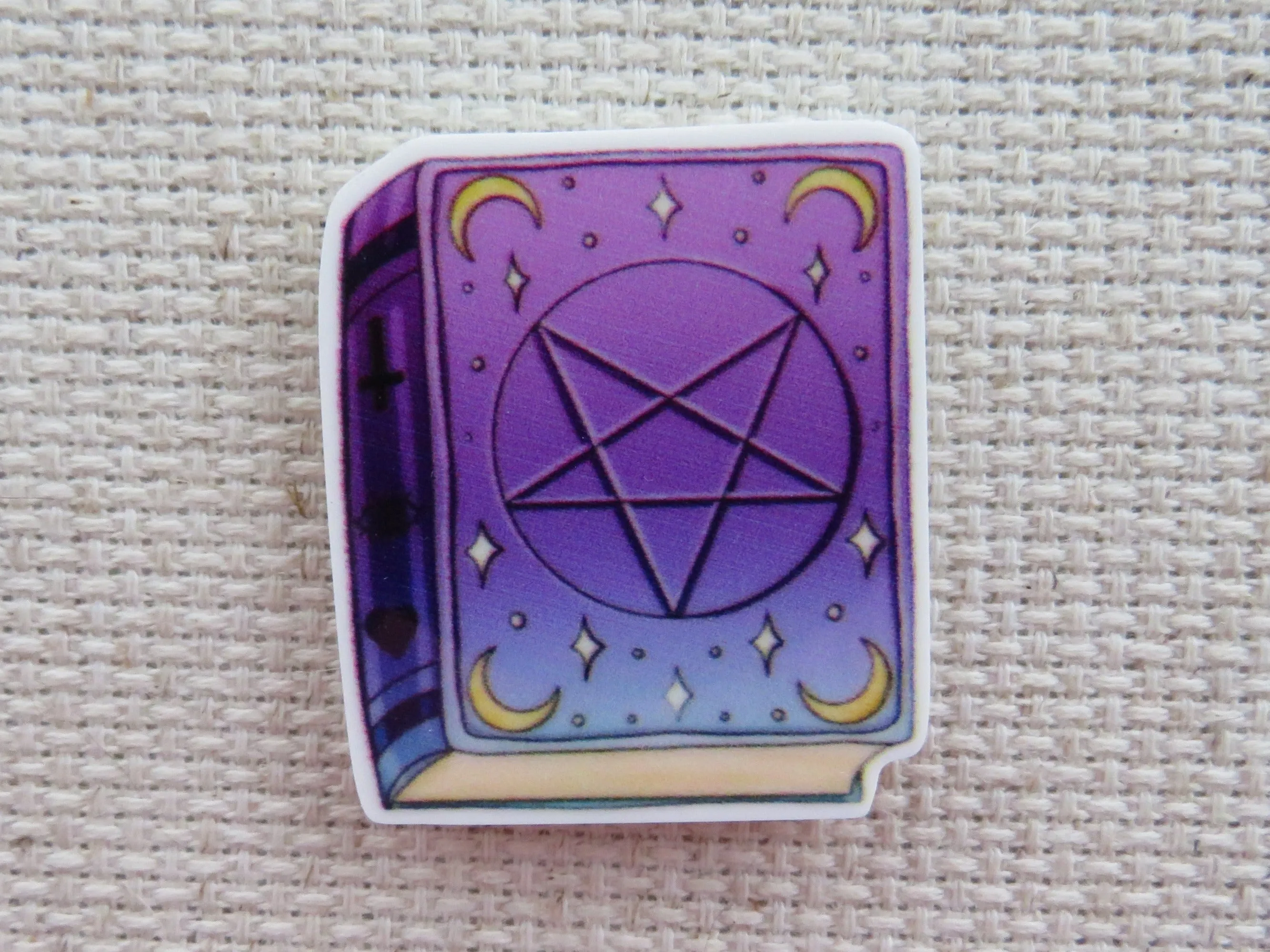 Witch's Spell Book Needle Minder, Cover Minder, Magnet